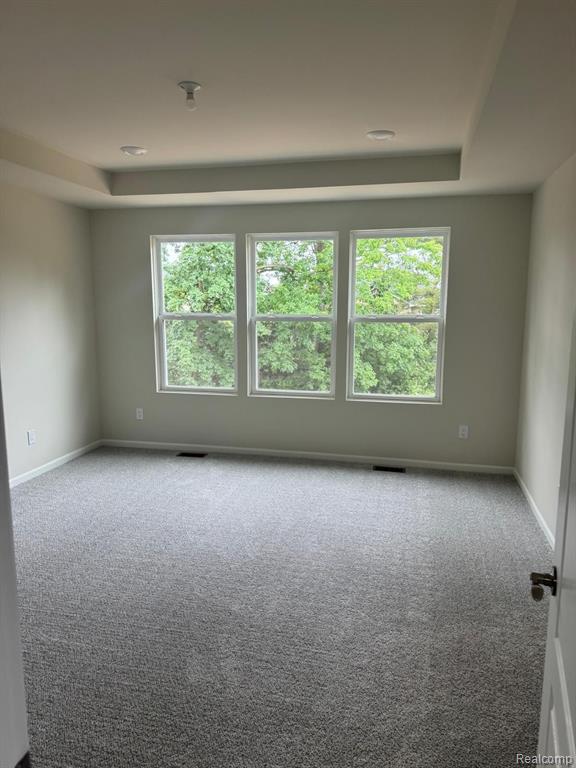 627 ADDISON Circle, Walled Lake, MI 48390 — Photo 2