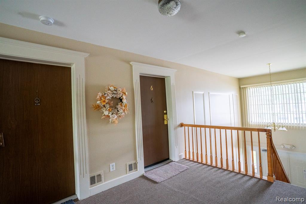 1750 MONTICELLO Street, 6, Trenton, MI 48183 — Photo 5