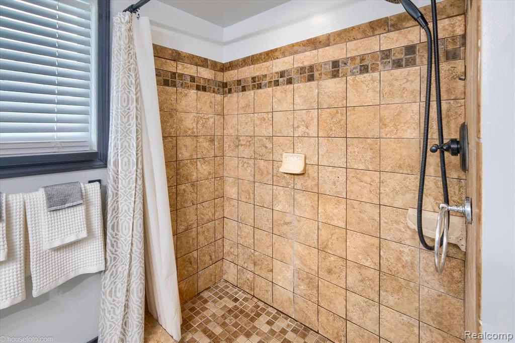 3395 Sandy Shore Drive, Metamora, MI 48455 — Photo 52