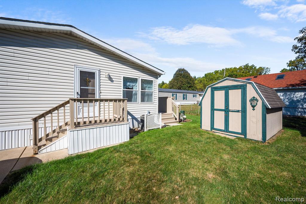 473 Fife, Temperance, MI 48182 — Photo 37