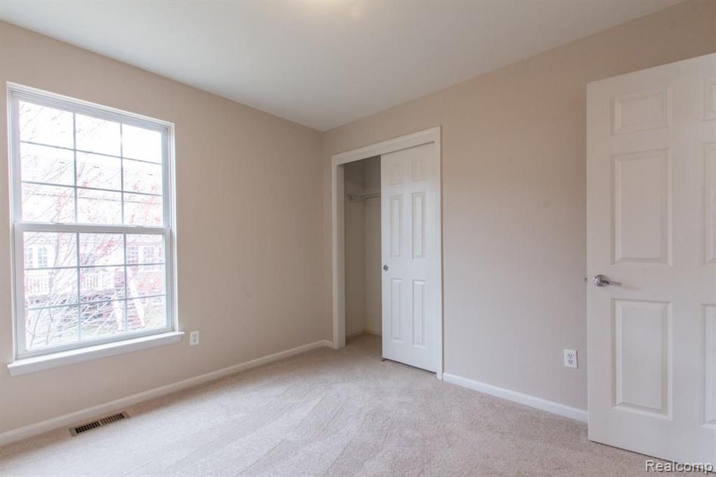 44874 Lafayette Dr., Novi, MI — Photo 33