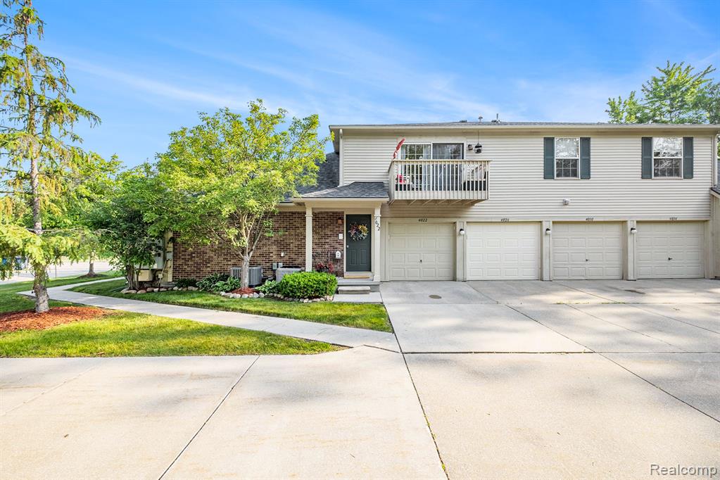4022 Stonebridge, Holly, MI 48442 — Photo 2