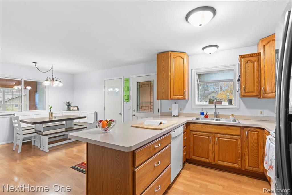 920 Del Sher Drive, Genoa, MI 48114 — Photo 10