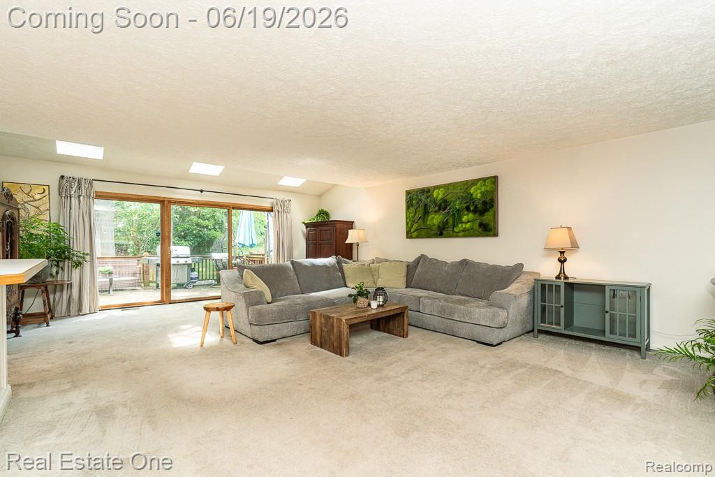 6595 Scenic Pines Court, Clarkston, MI — Photo 11