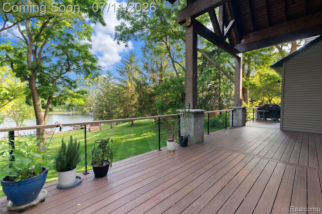 11590 Sumpter Drive, South Lyon, MI 48178 — Photo 27