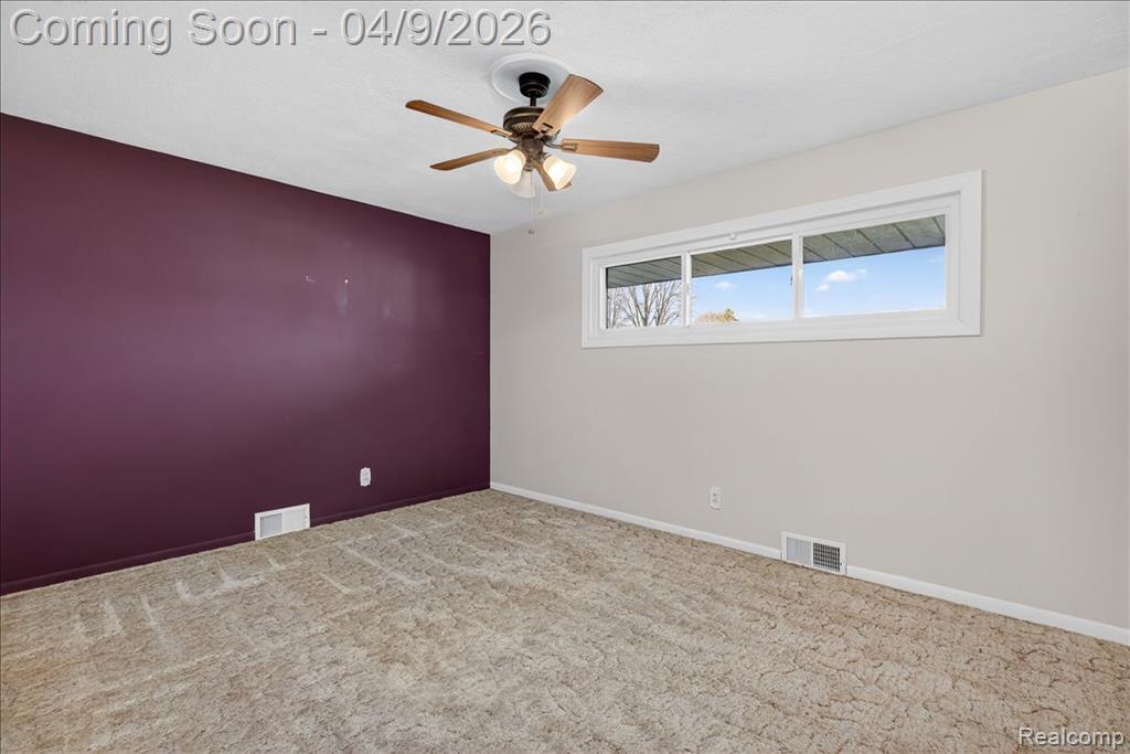 3955 Cambrook Lane, Waterford, MI 48329 — Photo 27