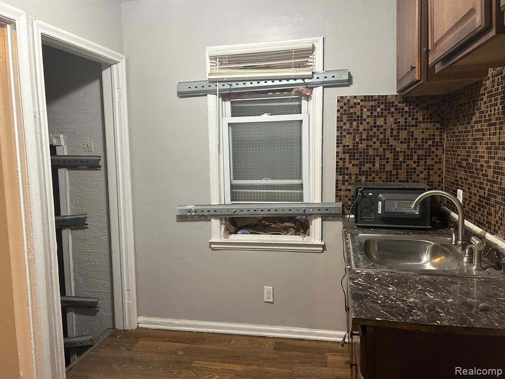 7411 STOUT Street, Detroit, MI 48228 — Photo 3