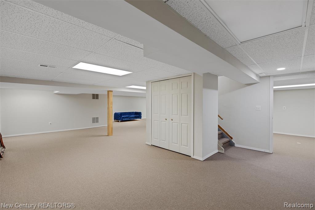 4825 Maceri Circle, Sterling Heights, MI 48314 — Photo 31