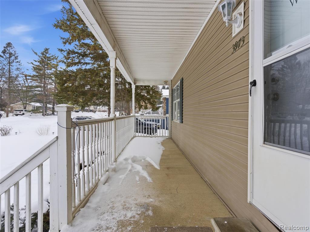 3973 Silver Valley Drive, Lake Orion, MI — Photo 3