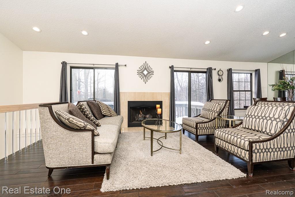 7086 Danbrooke Court, West Bloomfield, MI — Photo 6
