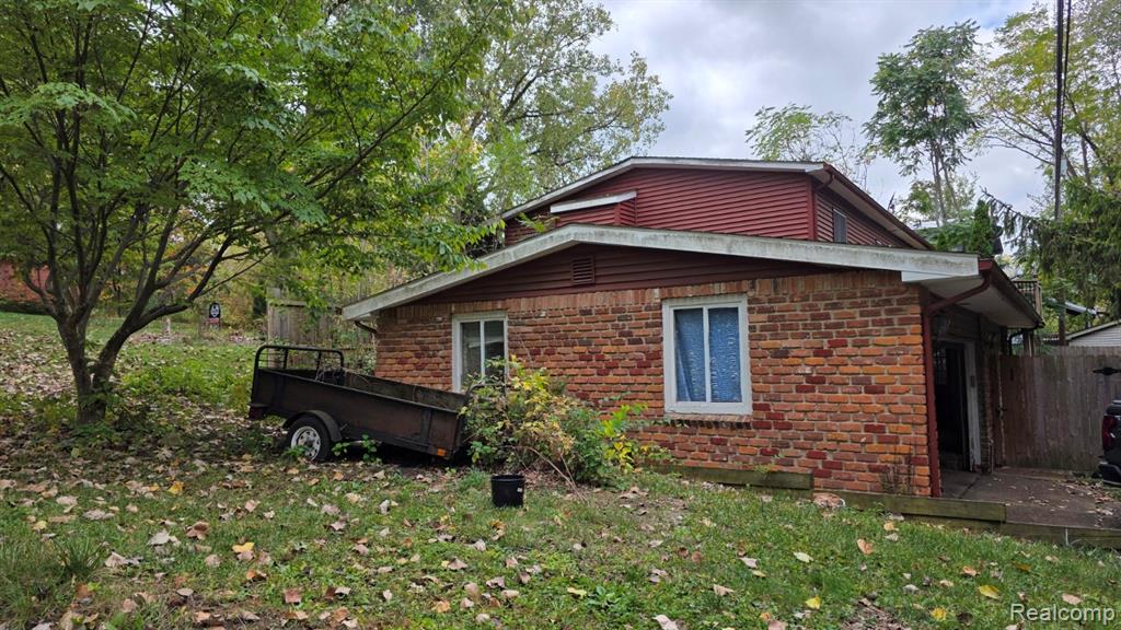7901 Hillcrest, Clarkston, MI 48348 — Photo 3
