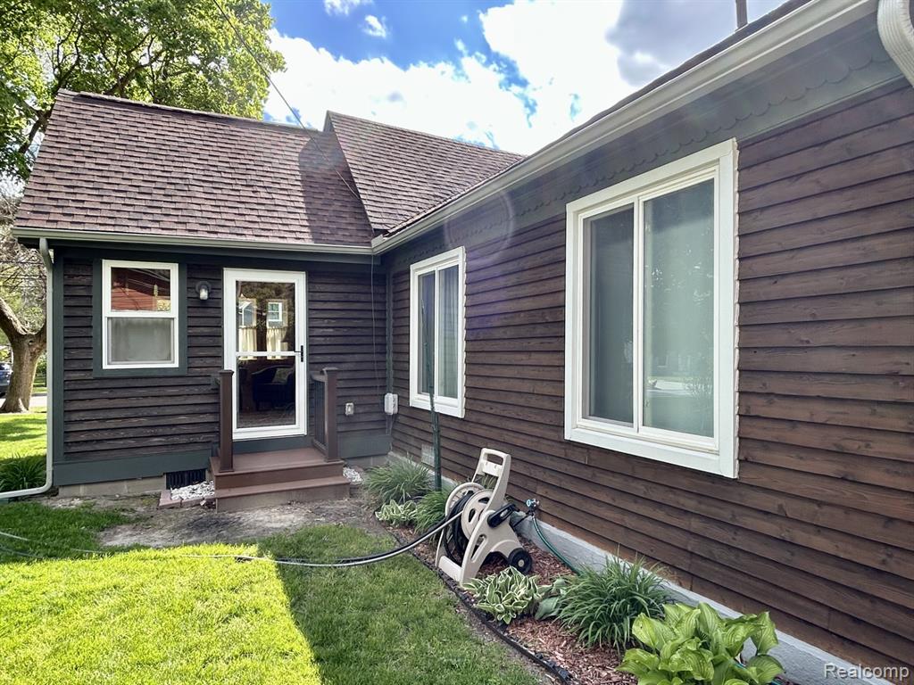516 Clinton W, Howell, MI 48843 — Photo 20