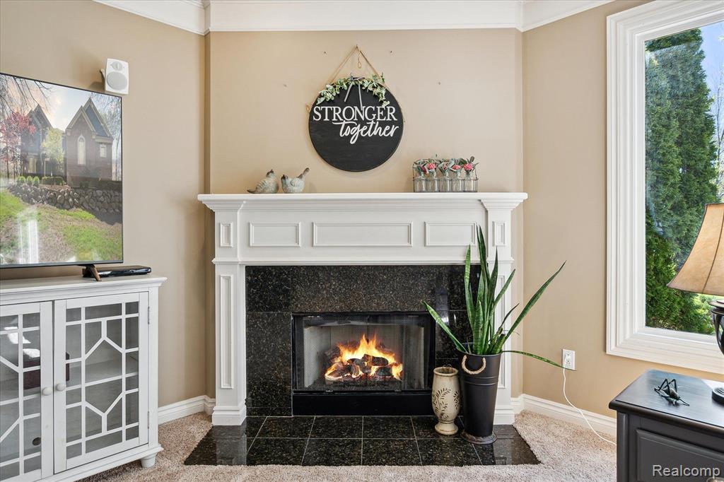 8504 Riverwalk Drive, Fenton, MI 48430 — Photo 11