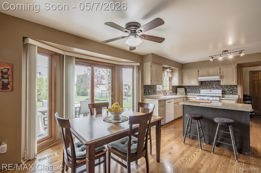 16497 Evelyn Drive, Macomb, MI 48042 — Photo 17