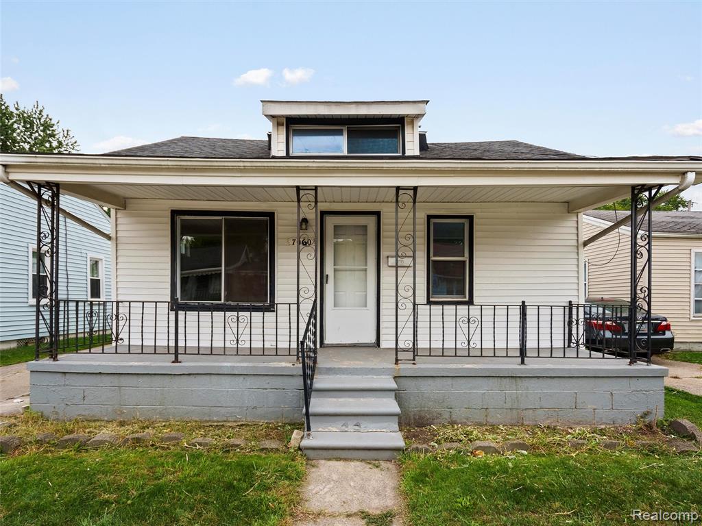 7060 Maxwell Avenue, Warren, MI 48091 — front exterior
