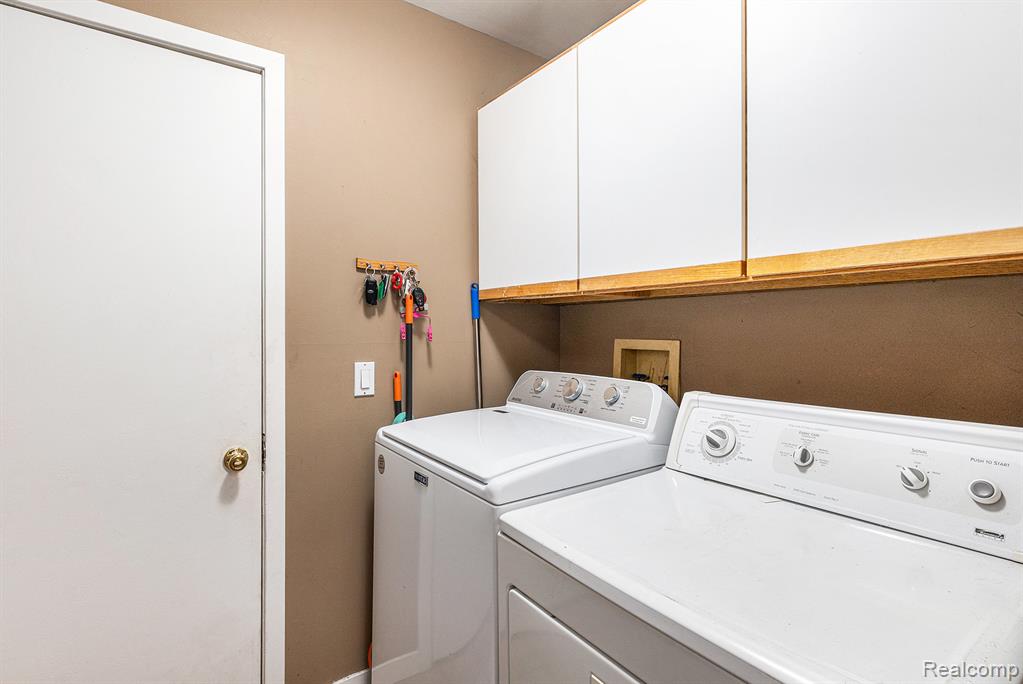 5130 Whitlow Court, Commerce Twp, MI 48382 — Photo 13