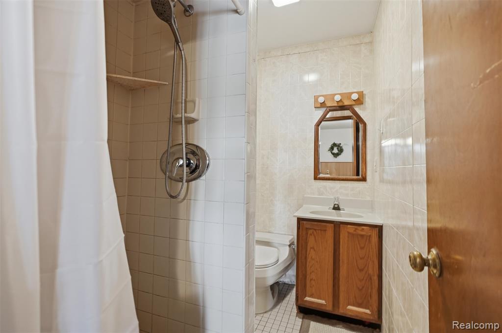 11044 Grand River Avenue, Brighton, MI 48116 — Photo 23