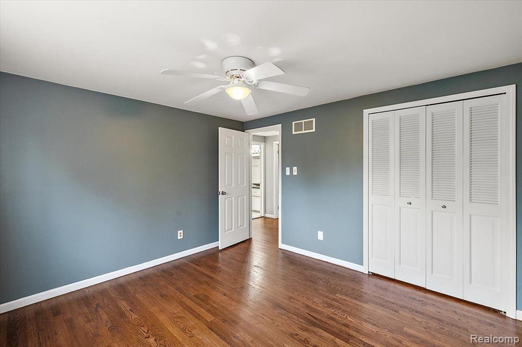 16490 OLD BEDFORD Road, Northville, MI 48168 — Photo 34