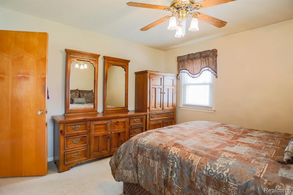6832 Engleman, Center Line, MI 48015 — Photo 22