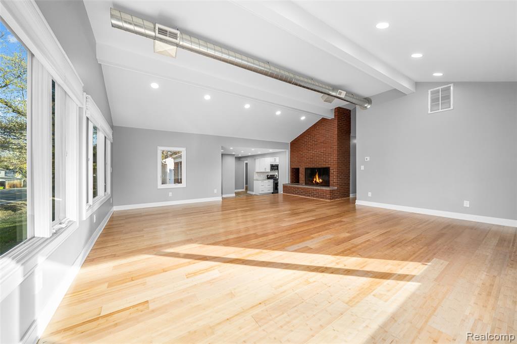 7175 Richardson Road, West Bloomfield, MI 48323 — Photo 5