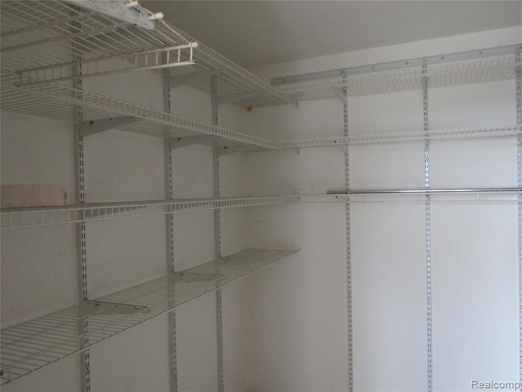 15801 Providence Drive, 10C, Southfield, MI 48075 — Photo 12