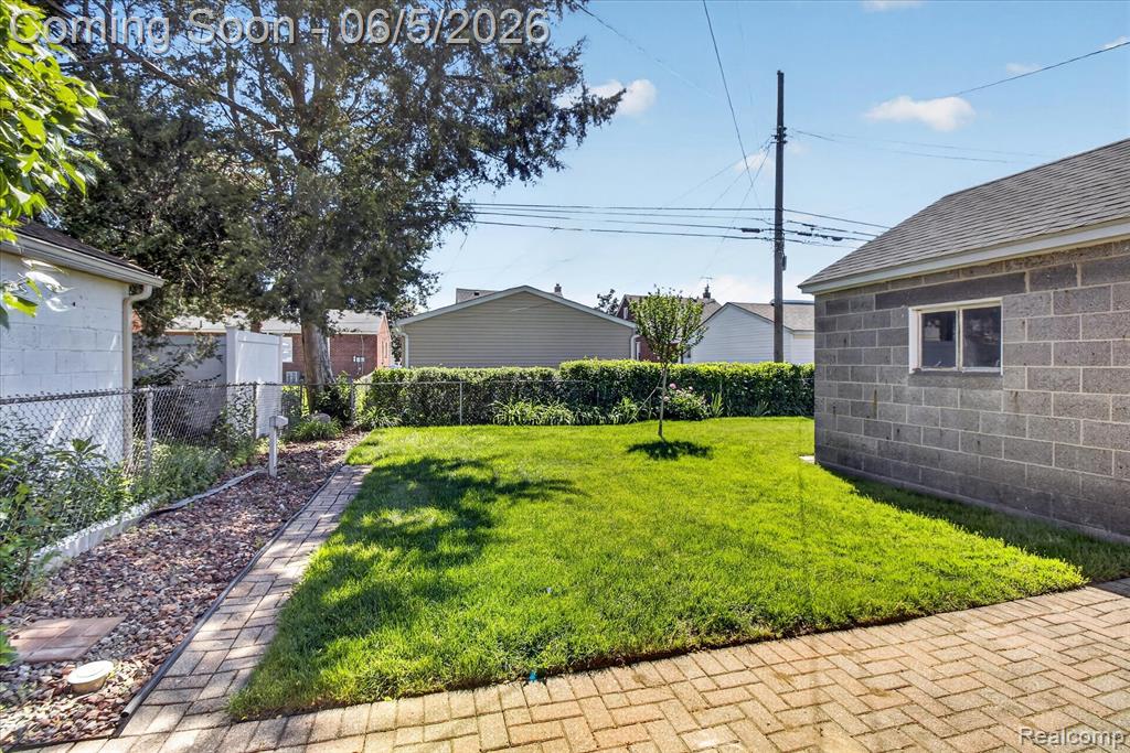 9825 Becker Avenue, Allen Park, MI 48101 — Photo 49
