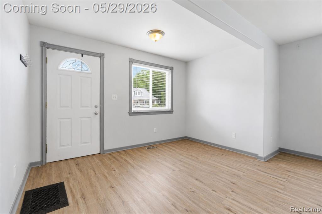12463 W Lennon Road, Lennon Vlg, MI 48449 — Photo 15