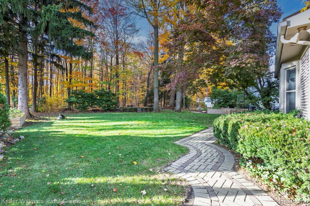 47935 Ben Franklin Drive, Shelby Twp, MI 48315 — Photo 6