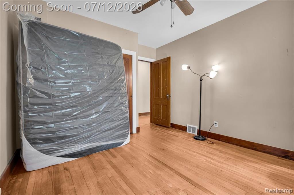 624 N Prospect Road, Ypsilanti, MI 48198 — Photo 9