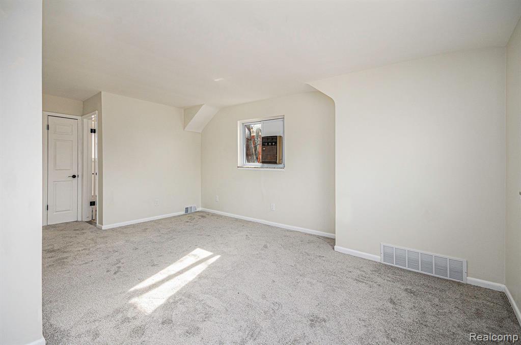 428 ALTER Road, Detroit, MI 48215 — Photo 19