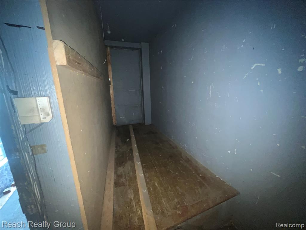 21603 Grand River Avenue, Detroit, MI 48219 — Photo 12