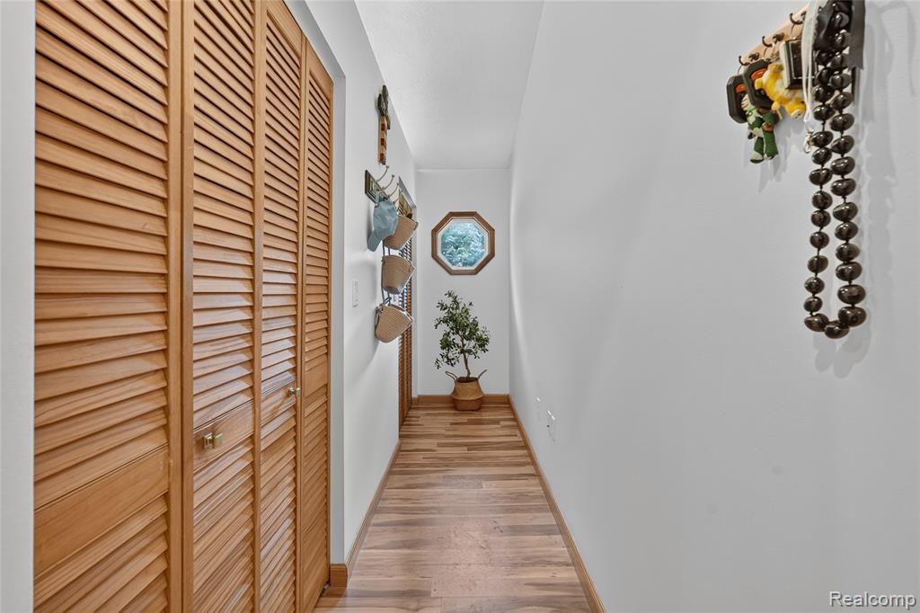8655 Joey Drive, Pinckney, MI 48169 — Photo 19