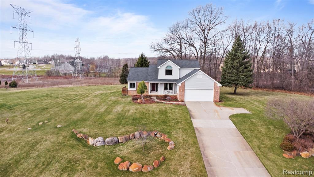 6330 STONEWOOD Drive, White Lake, MI 48383 — Photo 48