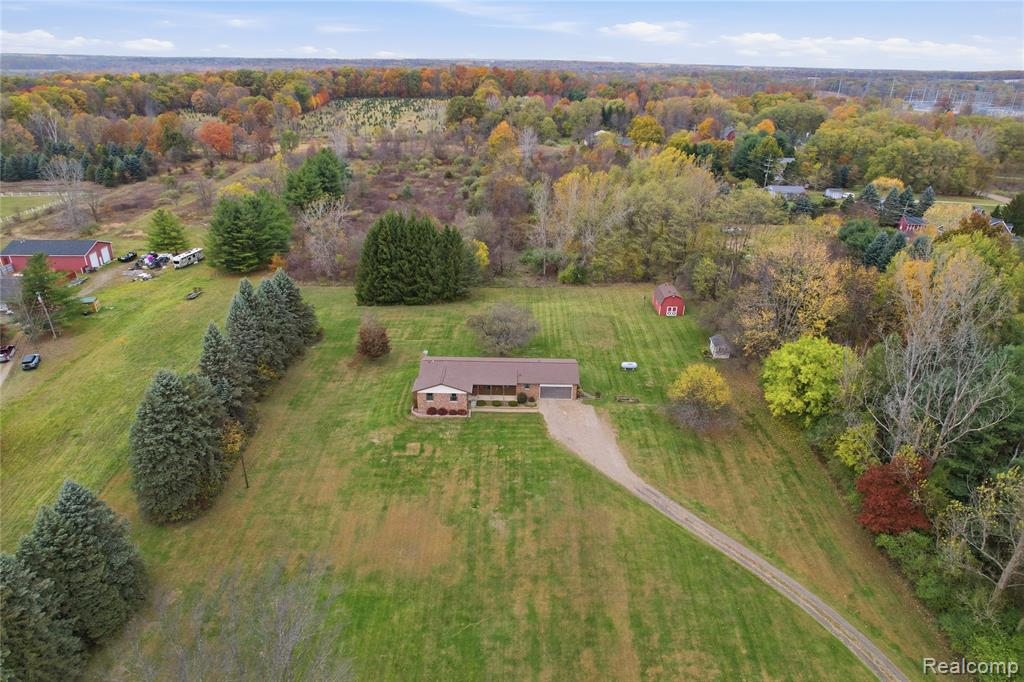 6080 W Coon Lake Road, Howell, MI 48843 — Photo 3