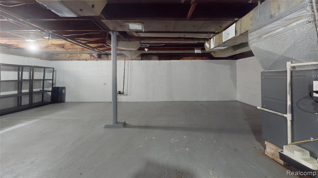 940 N Pleasant Street, Royal Oak, MI 48067 — Photo 15