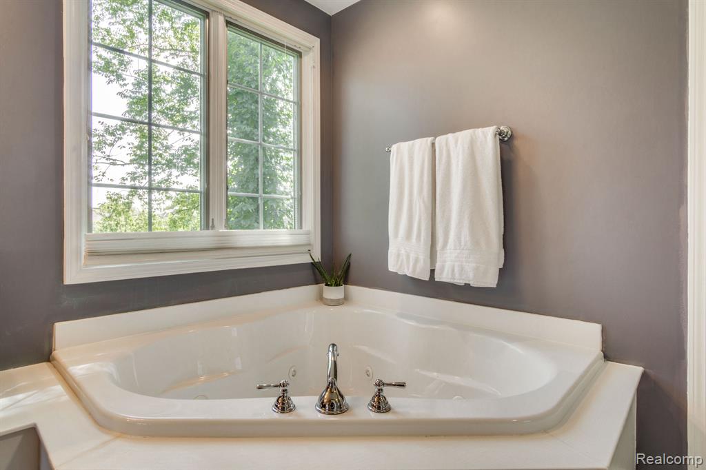 16026 JOHNSON CREEK Drive, Northville, MI 48168 — Photo 44