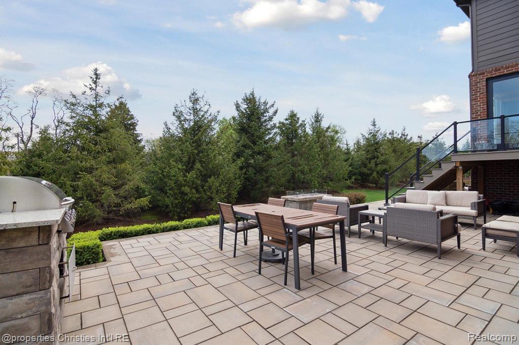 47660 WALES, Northville, MI 48167 — Photo 51