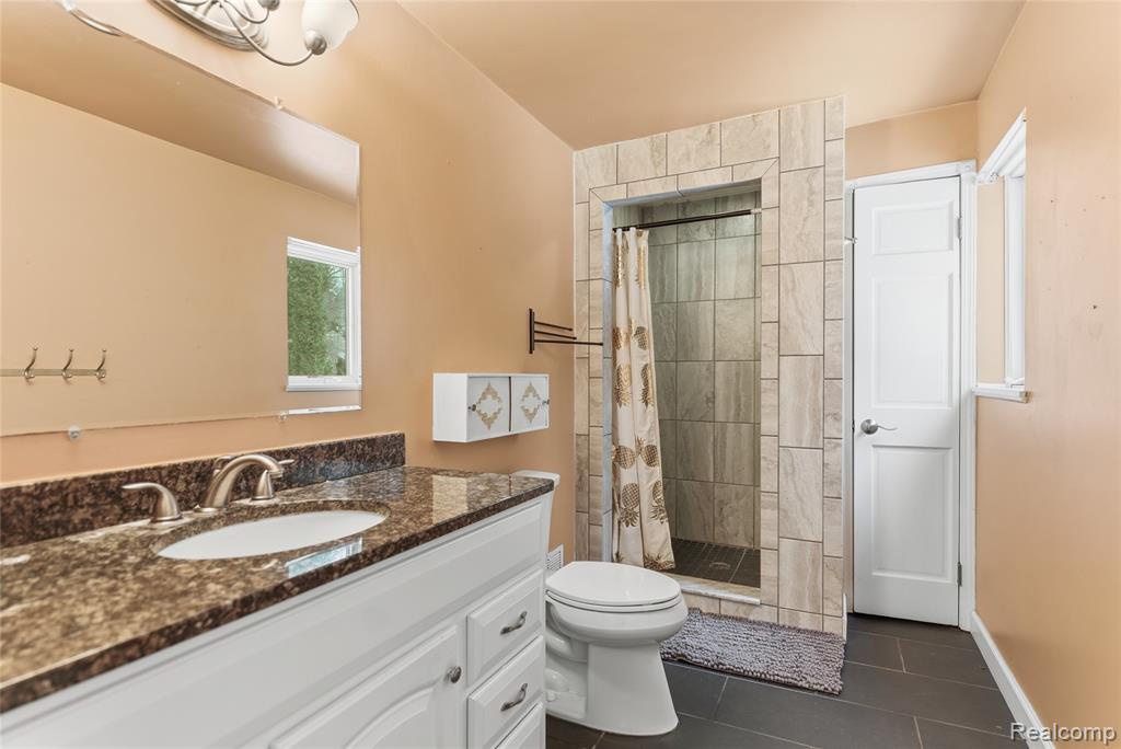 6290 Briggs Lake Drive, Brighton, MI 48116 — Photo 20