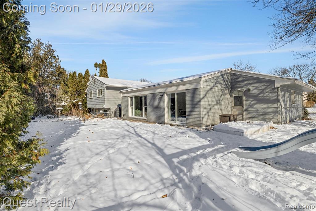 6702 Cathedral Drive, Bloomfield Hills, MI 48301 — Photo 43