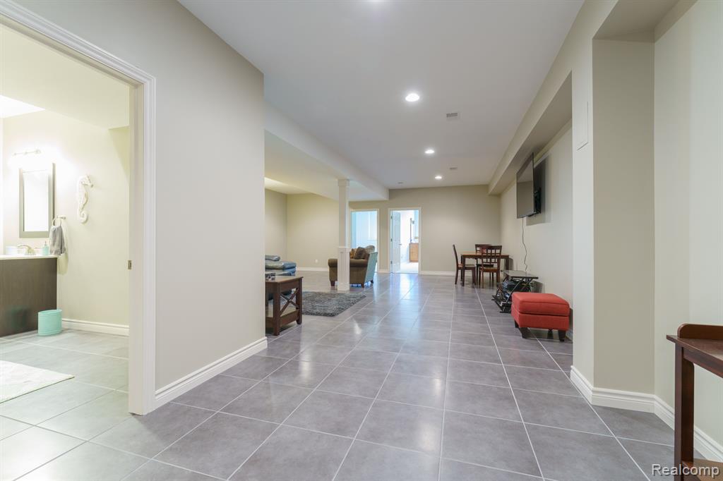 10031 IOSCO RIDGE Drive, Gregory, MI 48137 — Photo 38