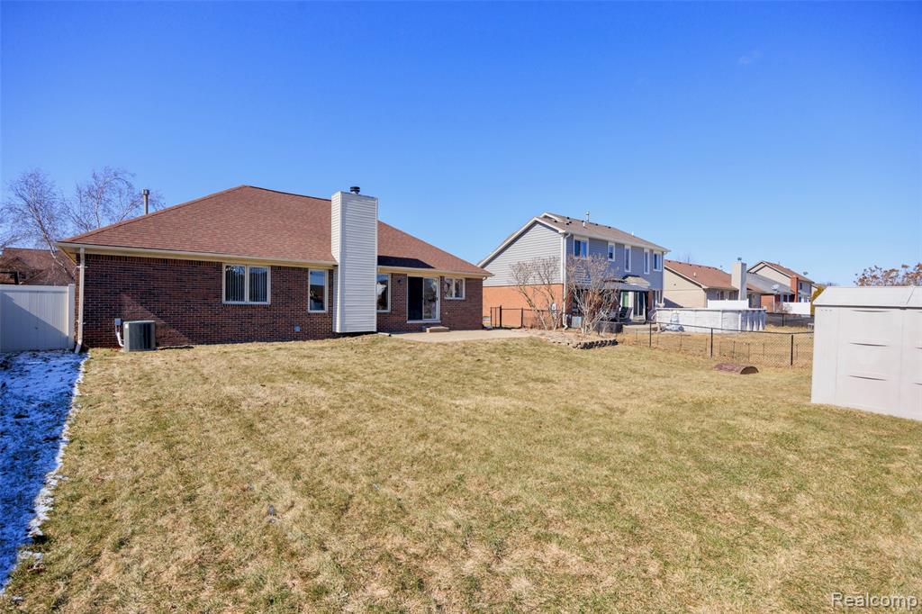 53198 Spurry Lane, Chesterfield, MI — Photo 40