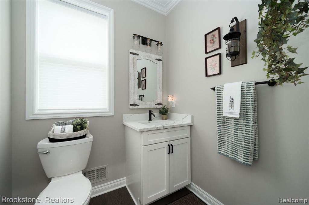 1728 John Paul Court, Oxford, MI 48371 — Photo 24