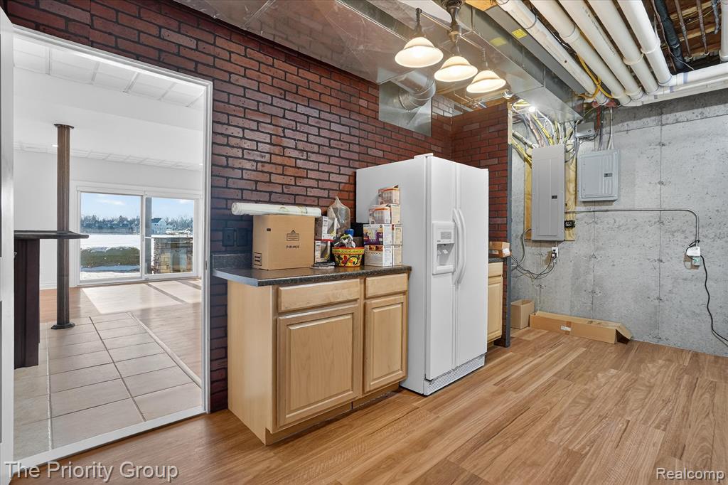 11467 Bay Shore Drive, Fenton, MI, 48430