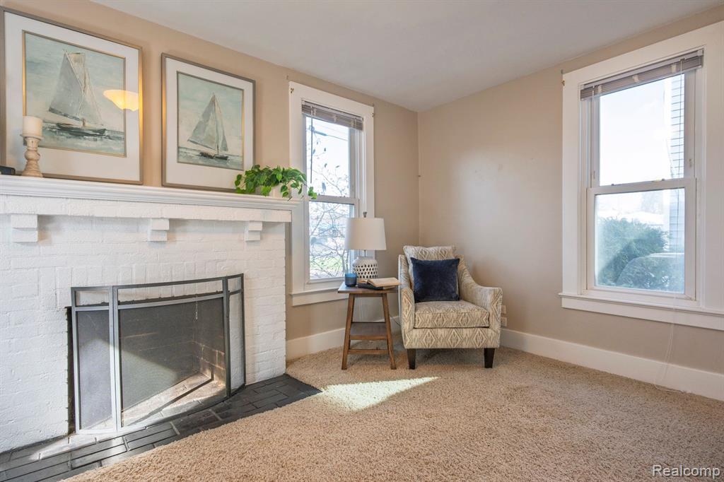 9568 MAIN Street, Whitmore Lake, MI 48189 — Photo 24