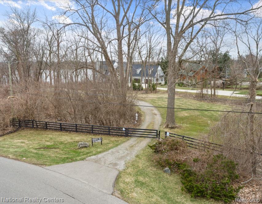 3641 Northwood Drive, West Bloomfield, MI, 48324