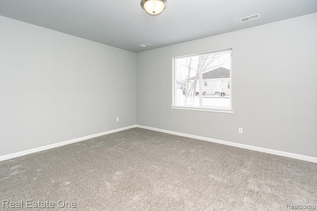 2249 Legacy Drive, Burton, MI 48519 — Photo 13