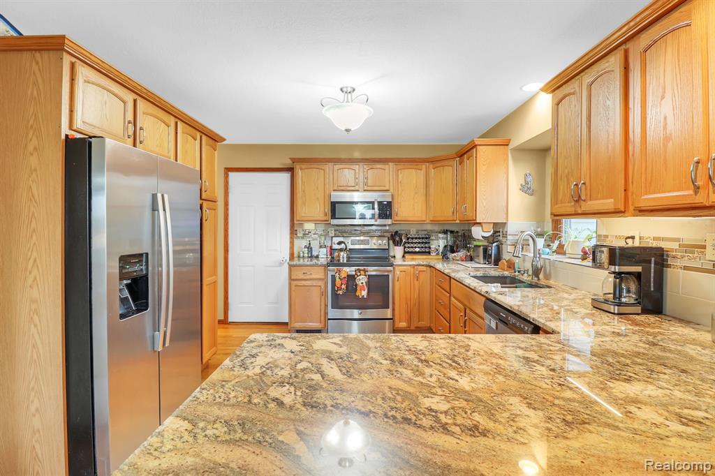 7255 E Atherton Road, Davison, MI 48423 — Photo 15