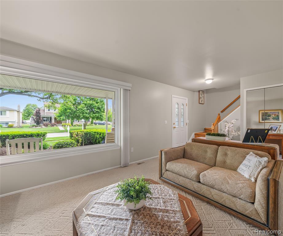 42736 BOULDEN Court, Canton, MI 48187 — Photo 31