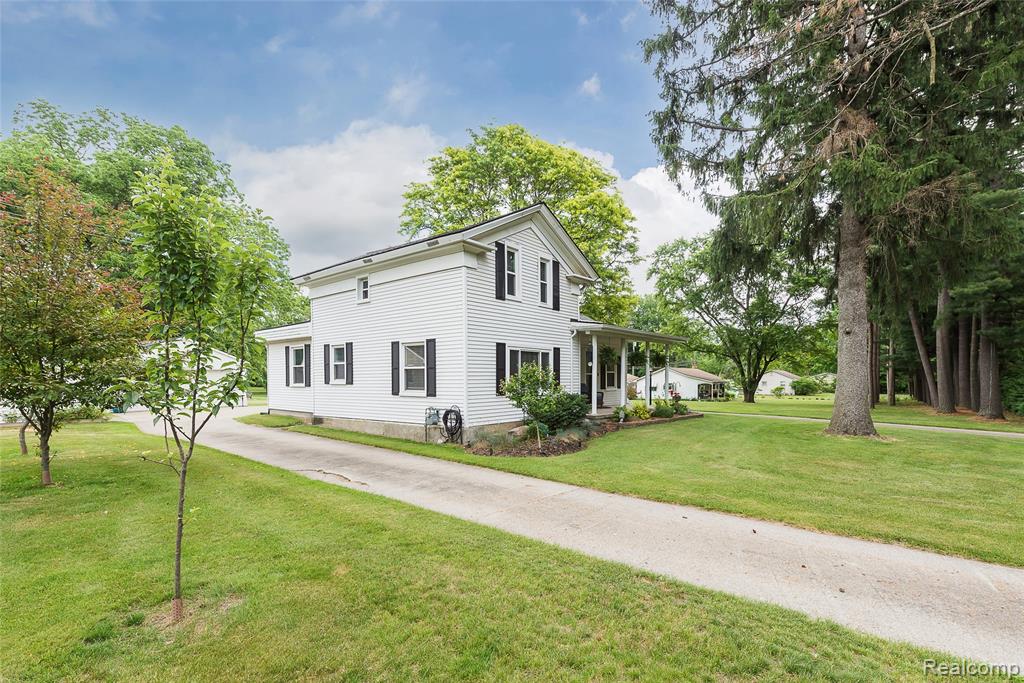 9137 Maltby Road - Photo 3