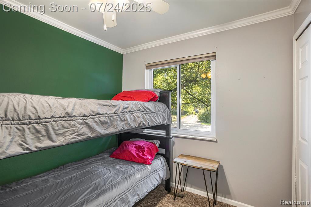 5216 Birchcrest Drive, Swartz Creek, MI 48473 — Photo 10